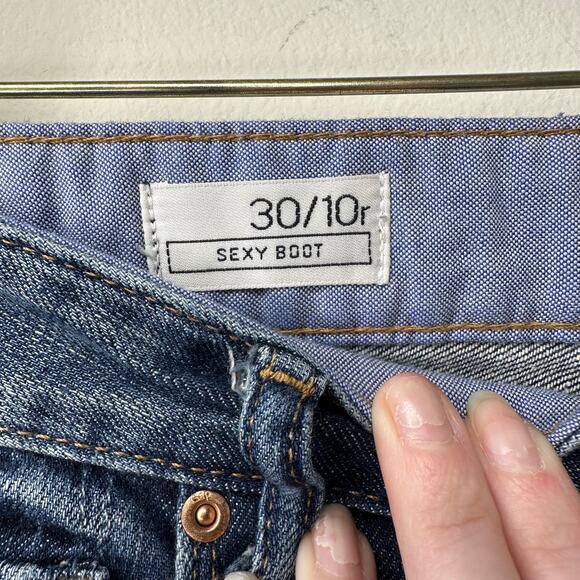 30/10R Gap Sexy Boot Jeans Embroidered Floral Denim Boho Y2K Unique Upcycled 00s - Picture 3 of 6